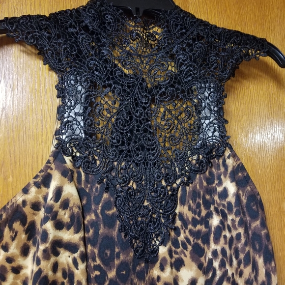 Dress - Picture 3 of 3